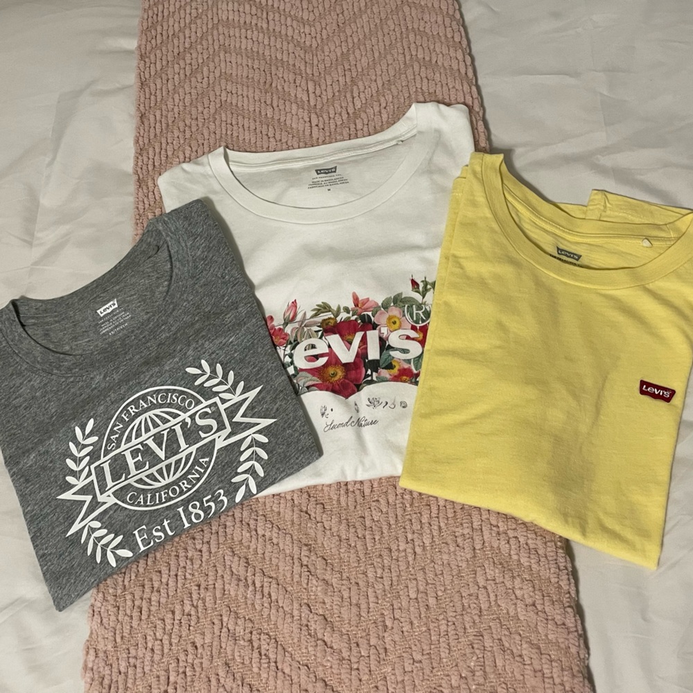 Levi’s T-shirt Bundle